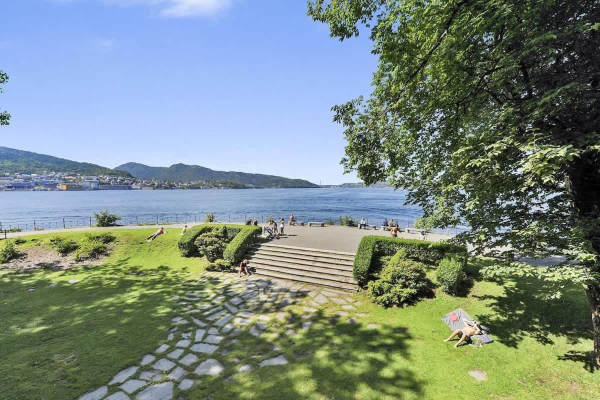 Dinbnb Apartments I Mid-City Luxury With Mini Balcony And Smart Tv & Sound System Bergen Zewnętrze zdjęcie