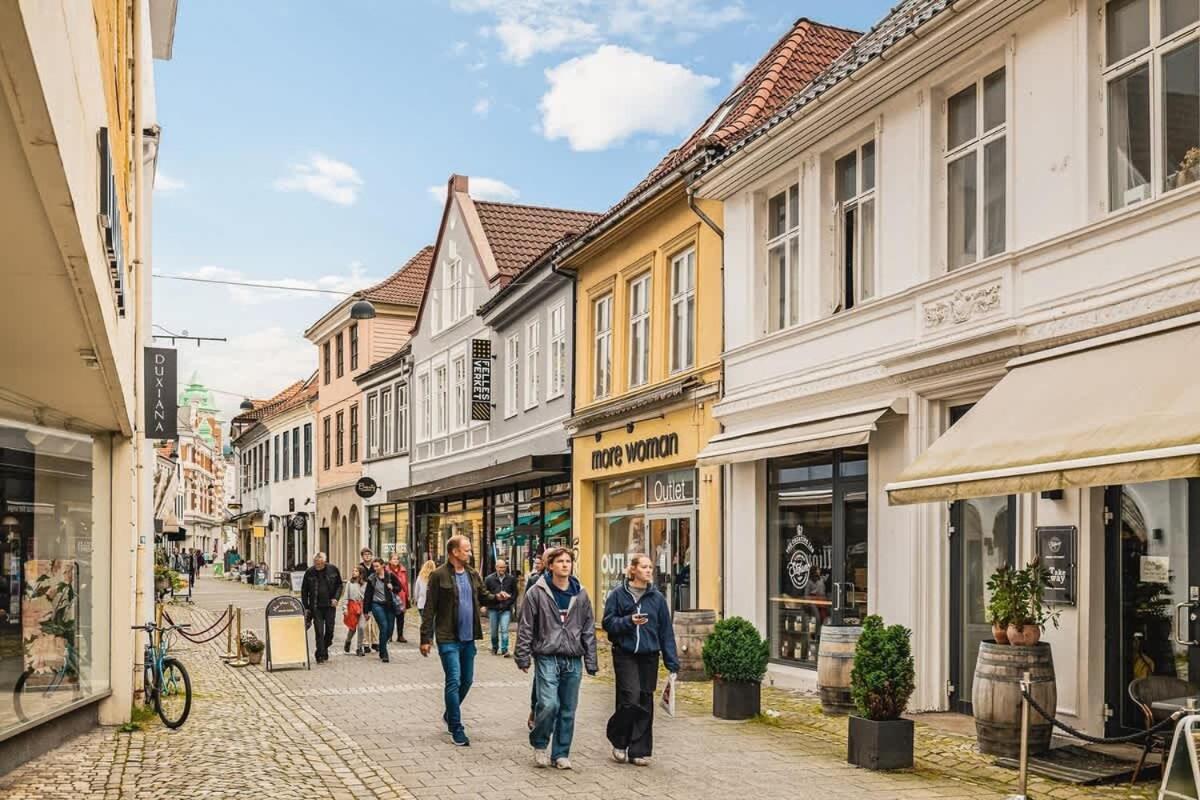Dinbnb Apartments I Mid-City Luxury With Mini Balcony And Smart Tv & Sound System Bergen Zewnętrze zdjęcie